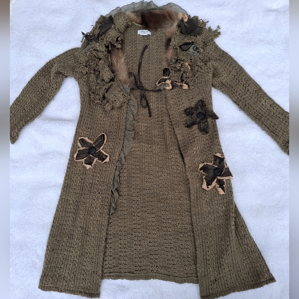 Olive Green Women's Sweater with Floral Accents